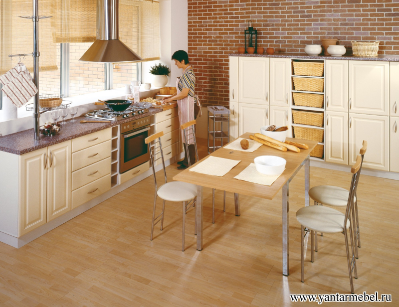 Кухня НАТУРЕЛЬ ваниль  / шафран, рисунок фасадов РОМБ ПРЕСТИЖ 