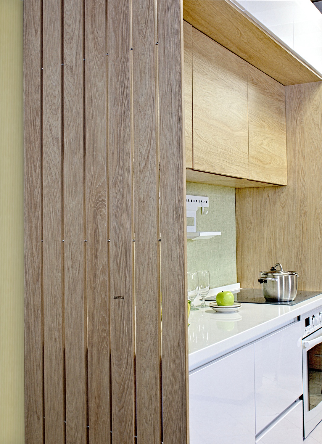 МОНИКА белый глянец / гикори натуральный